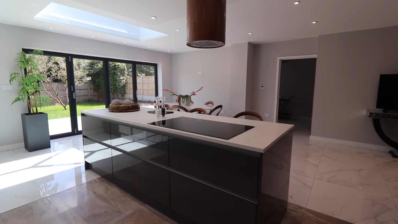 Home Interior Design Tour vs. What £500,000 Buys You In This Part Of The UK