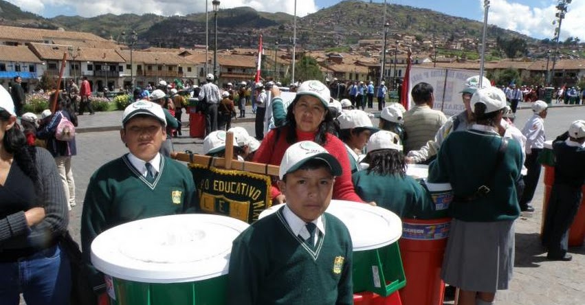 Cerca de 2 mil escolares de la región Ica participarán en concurso de educación ambiental «Alrededor de Iberoamérica» Cerca de 2 mil escolares de la región Ica participarán en concurso de educación ambiental «Alrededor de Iberoamérica»