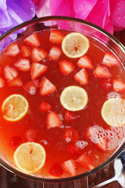 Strawberry Tea Punch ~ A amazingly delicious, crowd-pleasing punch!  Perfect for a tea party, bridal shower, or brunch.   www.thekitchenismyplayground.com