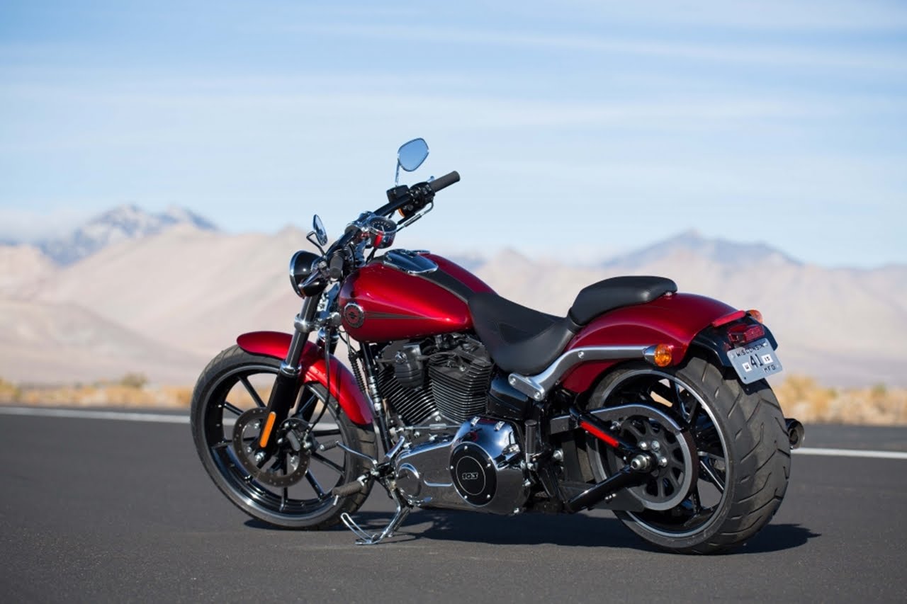 Harley-Davidson Breakout puro estilo. | Motos Tops