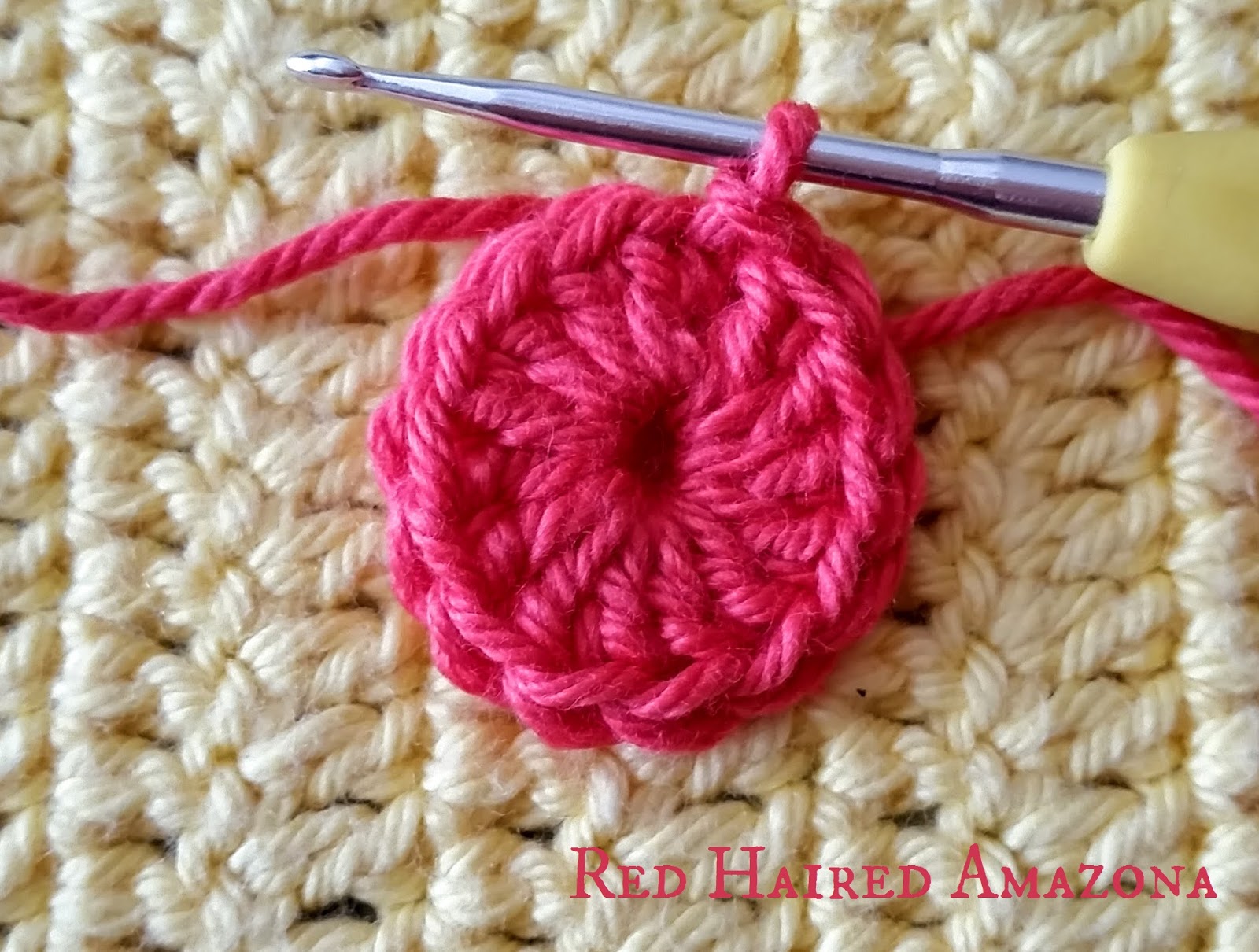 Red Haired Amazona: Crochet Bowl Cosy Free Pattern