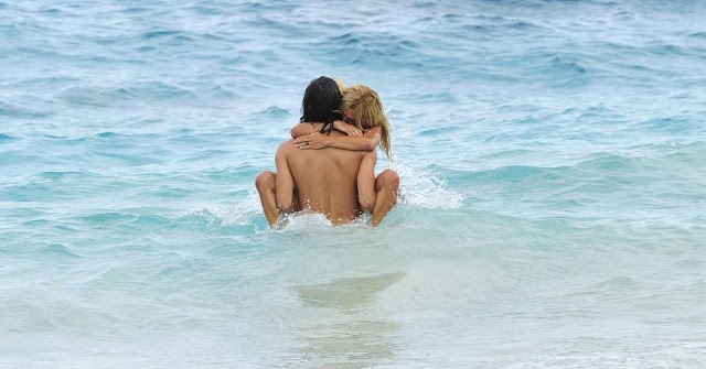 Shauna Sand Caught Having Sex On The Beach Celebrities Nude