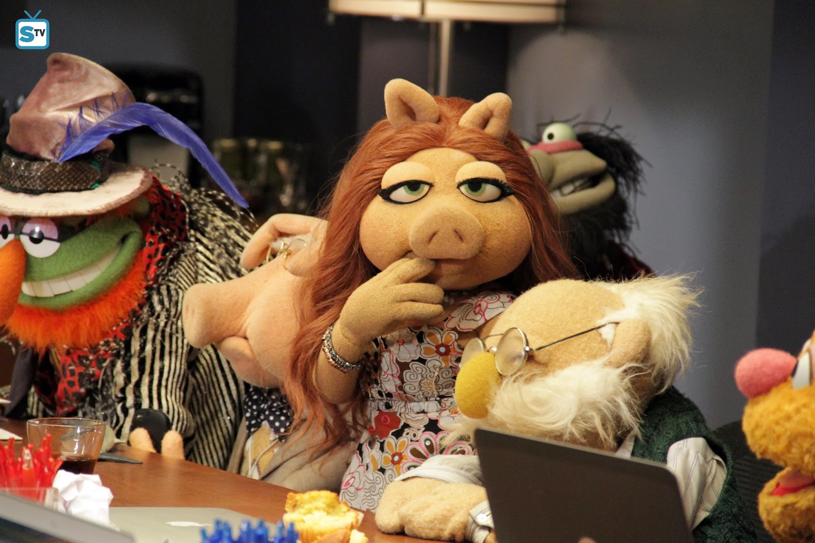 The Muppets recap: Pig Girls Don't Cry