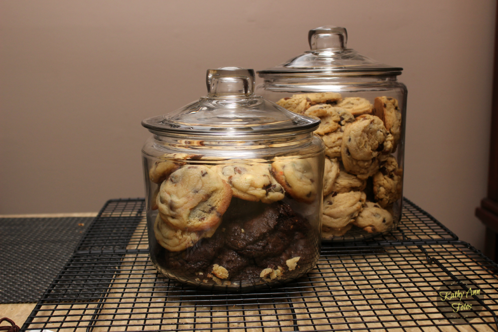 COOKIES in a JAR (22 Photos)