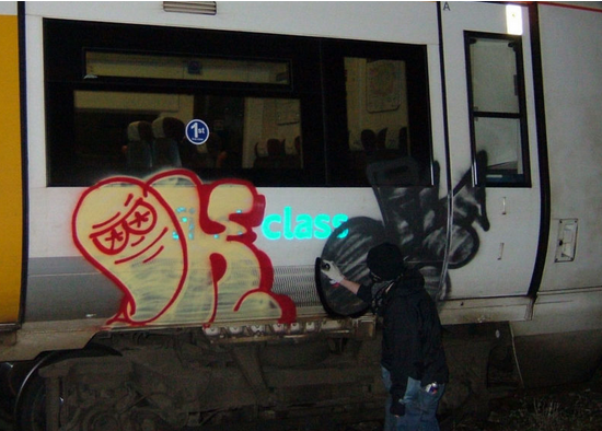 Focus On Paris Graffiti Train