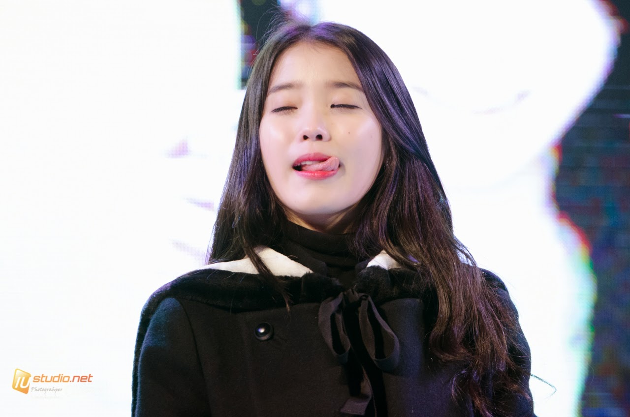 Iu певица hot. твайс дипфейк. Chae sang woo instagram. Deepface kpop. Korean iu deepfake.