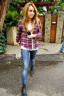 modelings: Miley Cyrus Leaked unseen Photos