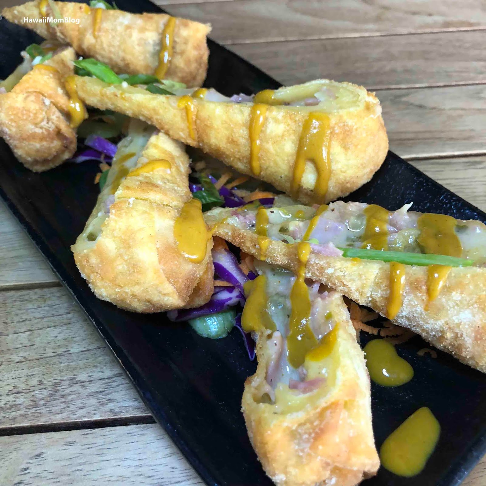 Hawaii Mom Blog Visit Kona Rebel Kitchen