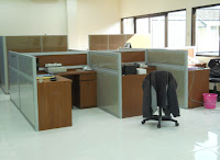 Meja Sekat Kantor - Meja Kubikel - Cubicle Workstation Table