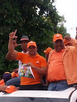 EN CABRAL: Candidato a alcalde por el PPC, Rafael (Pepe) Ferreras, encabeza masiva marcha caravana en apoyo a su candidatura; Peguero Méndez le acompañó en el recorrido