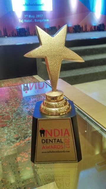 India Dental Awards 2017 Banglore - (chief guest was Bollywood actress Soha Ali Khan) Dr. Sagar barkade got award for the 'best dental clinic in Mumbai'