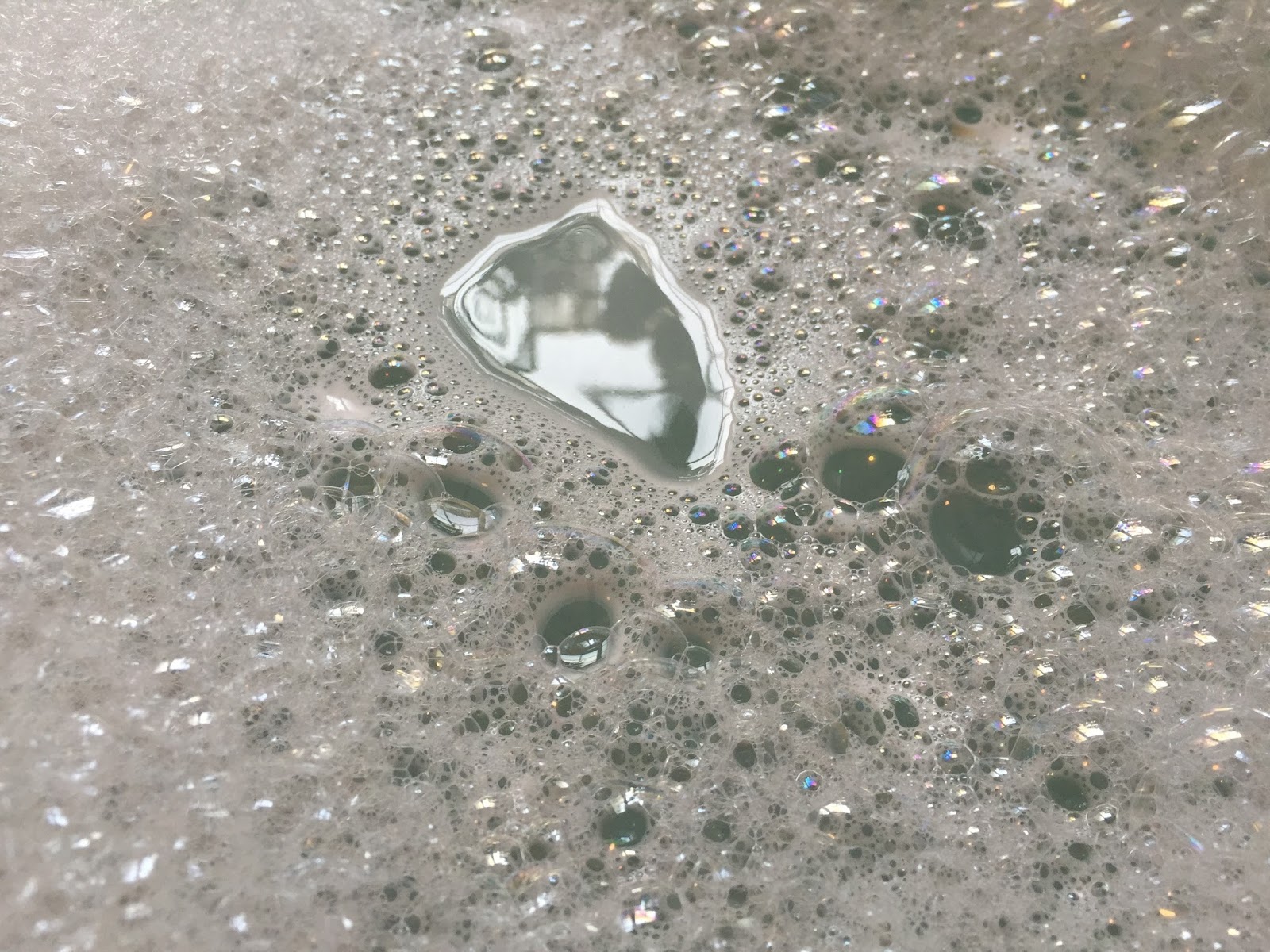 All Things Lush UK Milky Bath Bubble Bar