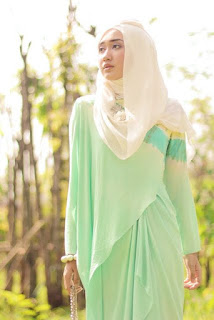 Contoh Desain Baju Muslim Dian Pelangi Contoh Desain Baju Muslim Dian Pelangi