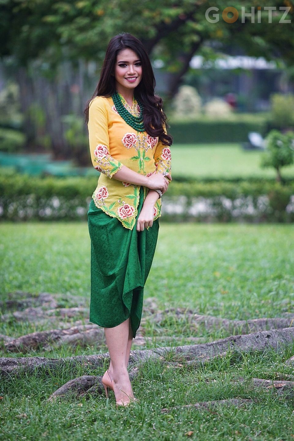 50 Inspirasi Model Kebaya Encim Modern  Jual Dress Brokat  Baju