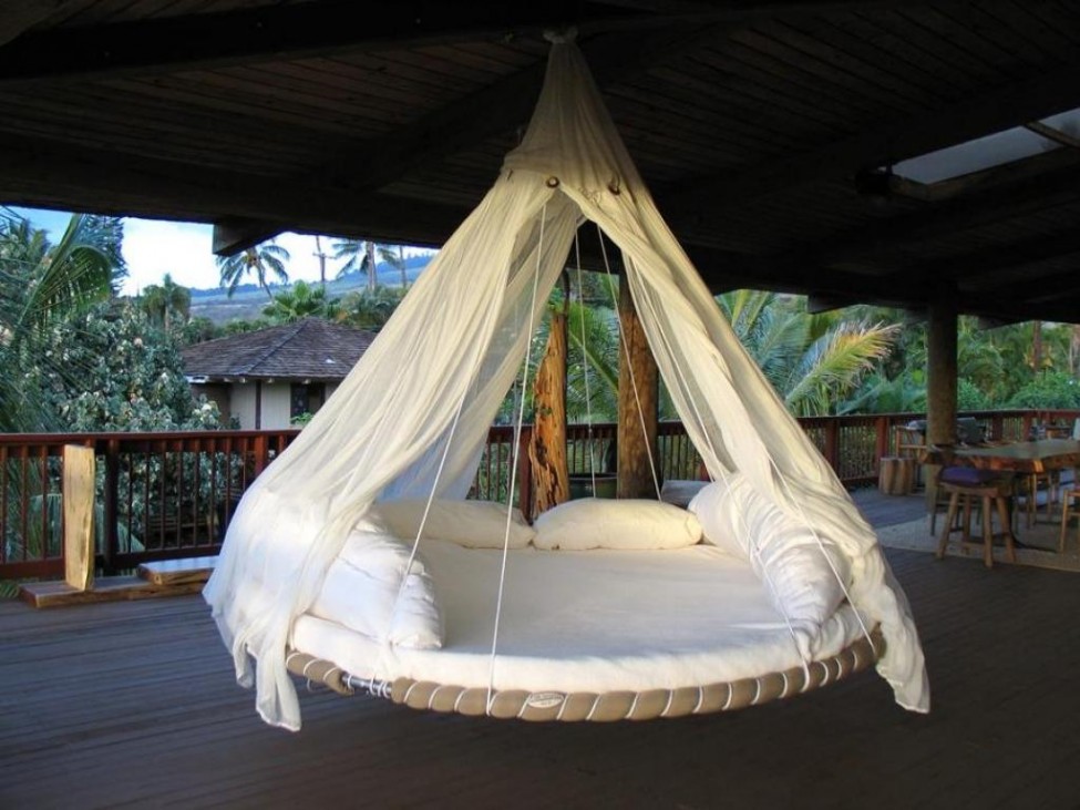Naked Home Inspiration Amazing Outdoor Hanging Bed Design Furniture