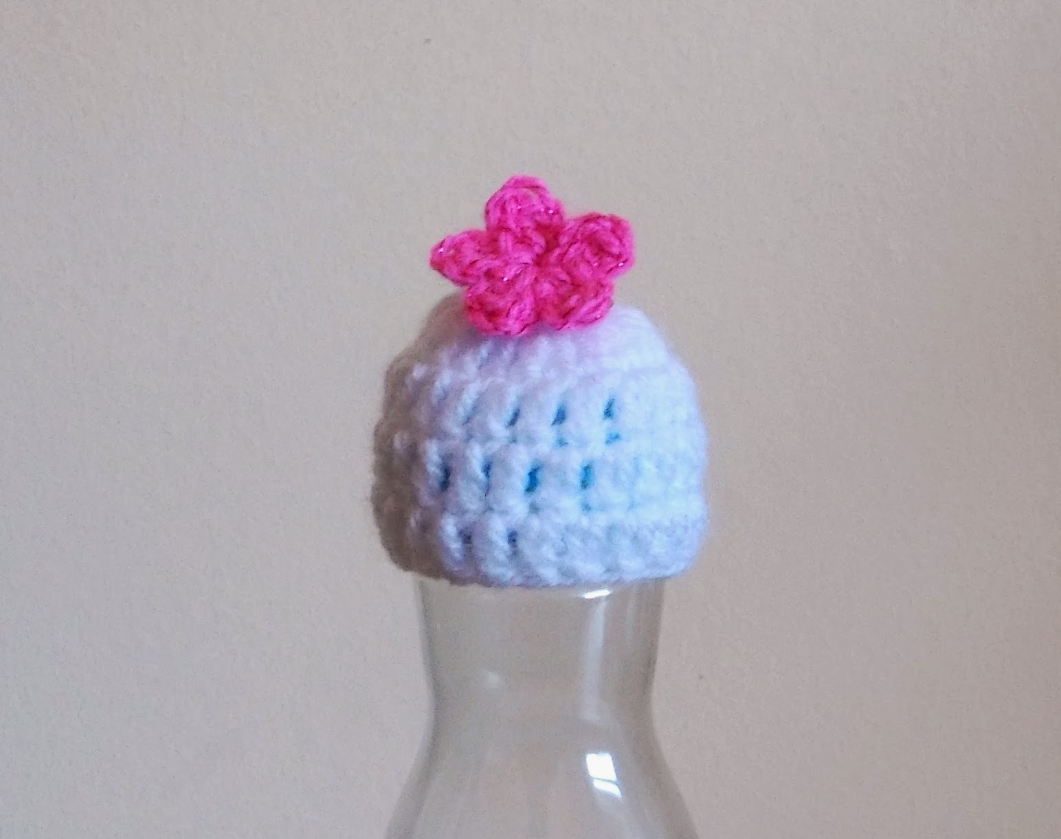 Innocent Smoothie Hats (crochet 