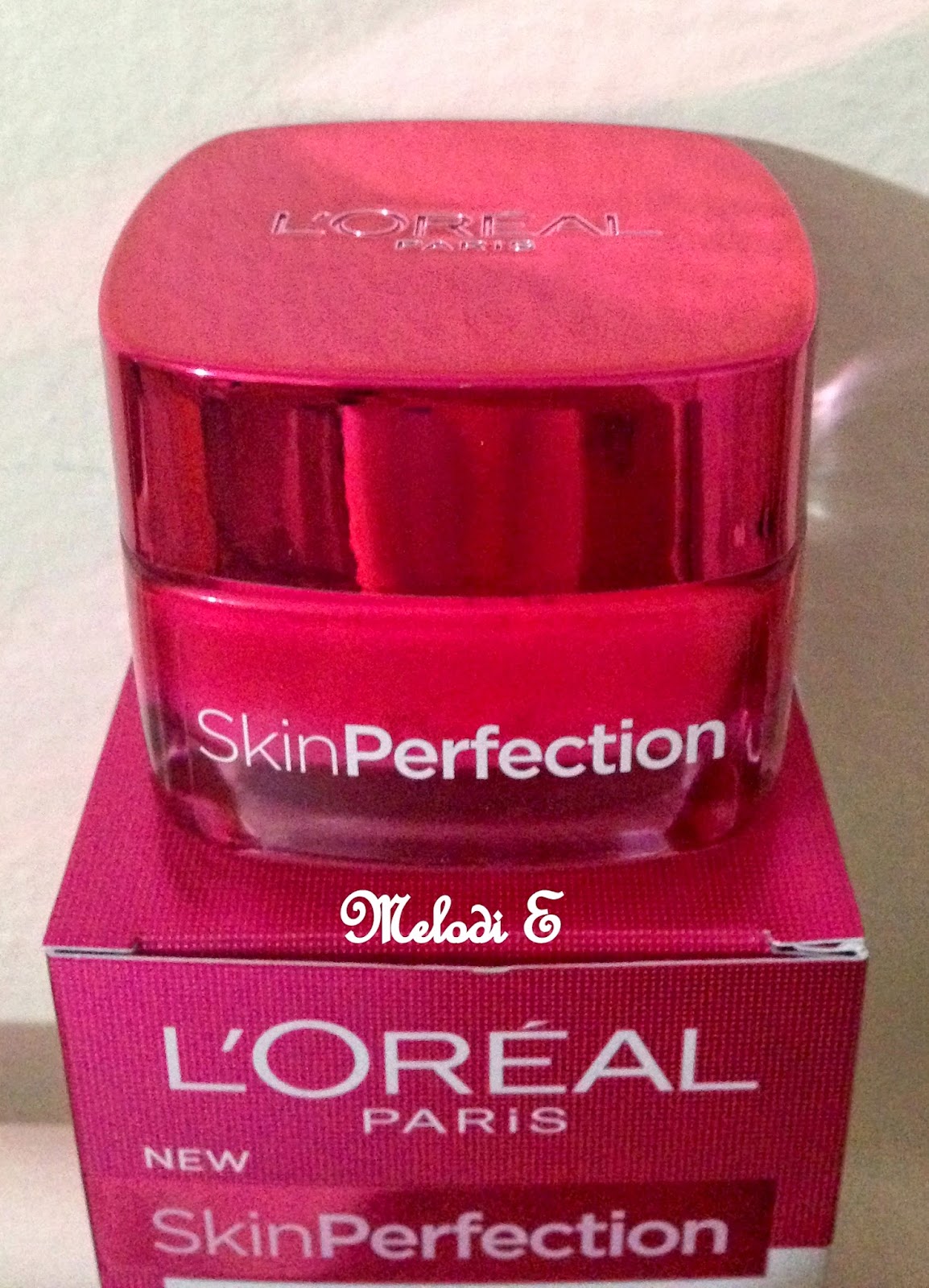 Melodi�nin Pembe Dünyası Loreal Skin Perfection Nemlendirici ve Serum