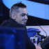 X-Factor: Morgan cade e mostra i suoi attributi in diretta televisiva
