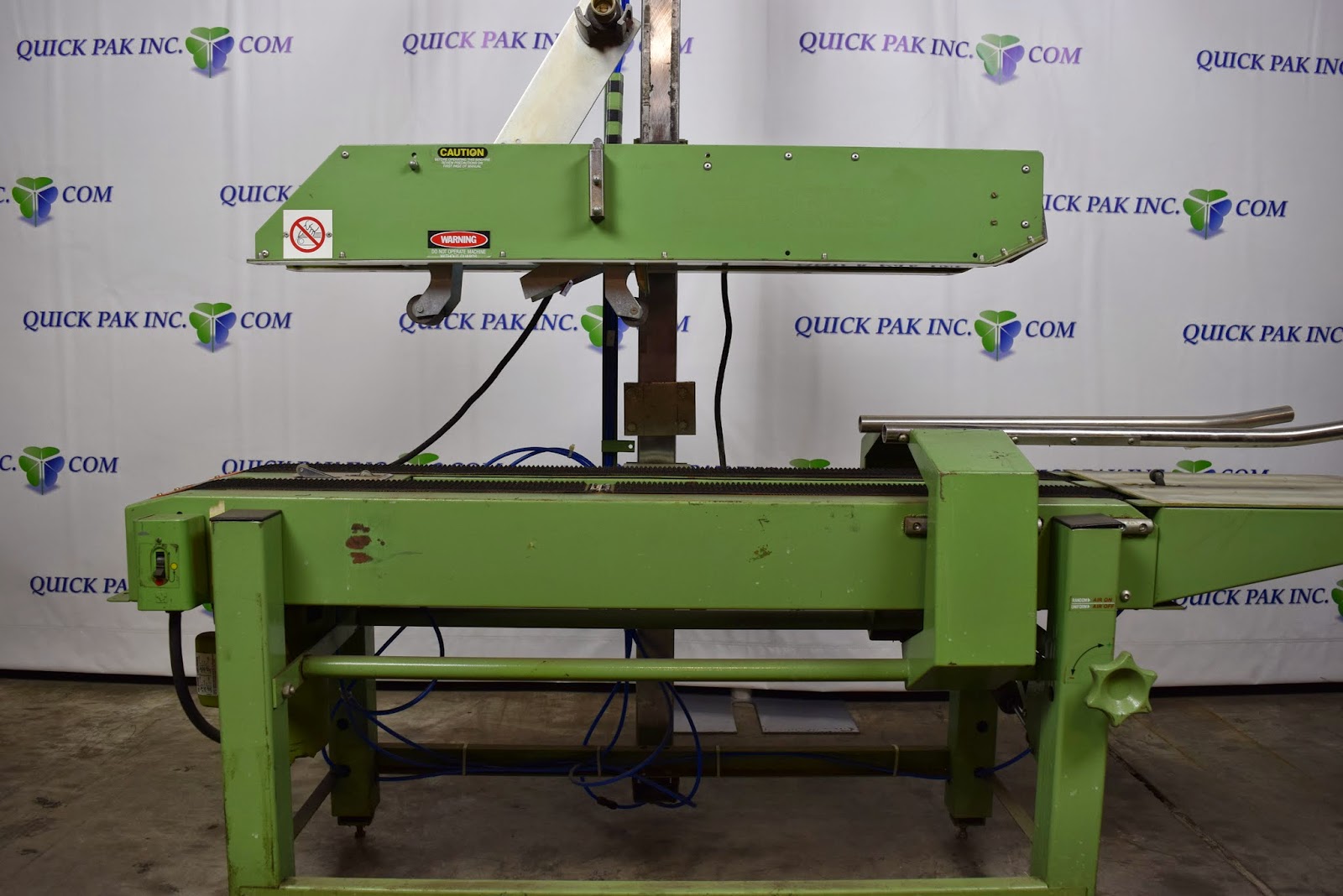 Loveshaw Model 4c/3 Box Taping Machine