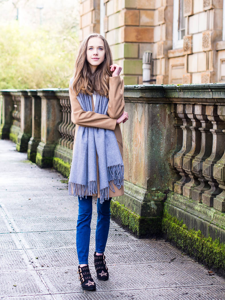 camel-coat-outfit-with-studded-boots