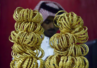 أسعار الذهب اليوم الثلاثاء 13/12/2016 , ترتفع 5 جنيهات .. وعيار 21 يسجل 590 جنيها أسعار الذهب اليوم الثلاثاء 13/12/2016 , ترتفع 5 جنيهات .. وعيار 21 يسجل 590 جنيها