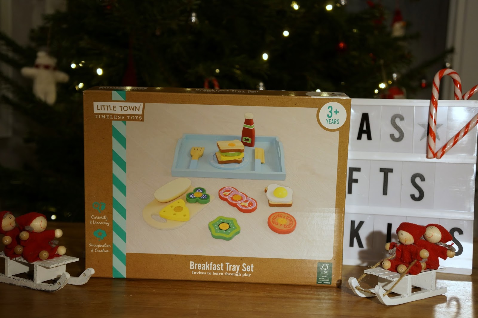 wooden food play set