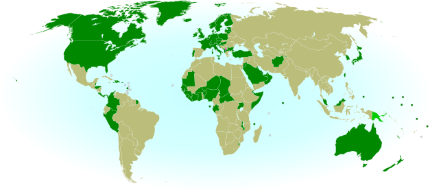 Map of countries that recognize the Republic of Kosovo as independent, updated for Papua New Guinea's recognition in October 2012