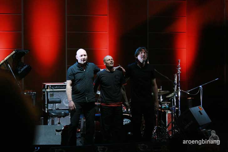 standing ovation konser e.s.t jakarta