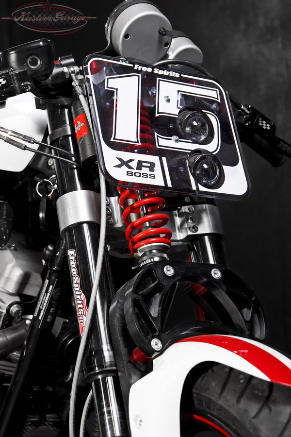 Racing Cafè: Harley XR 1200 by Free Spirits