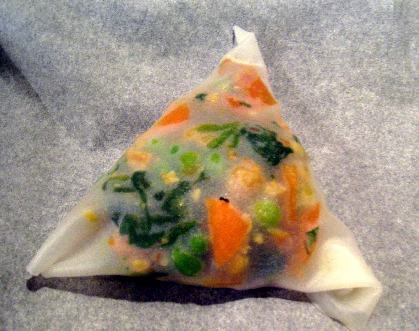 Nachgekocht: Samosas mit Minz-Chutney....himmlisch indisch