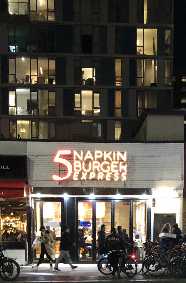 EV Grieve Openings 5 Napkin Burger Express rolls out its counter service