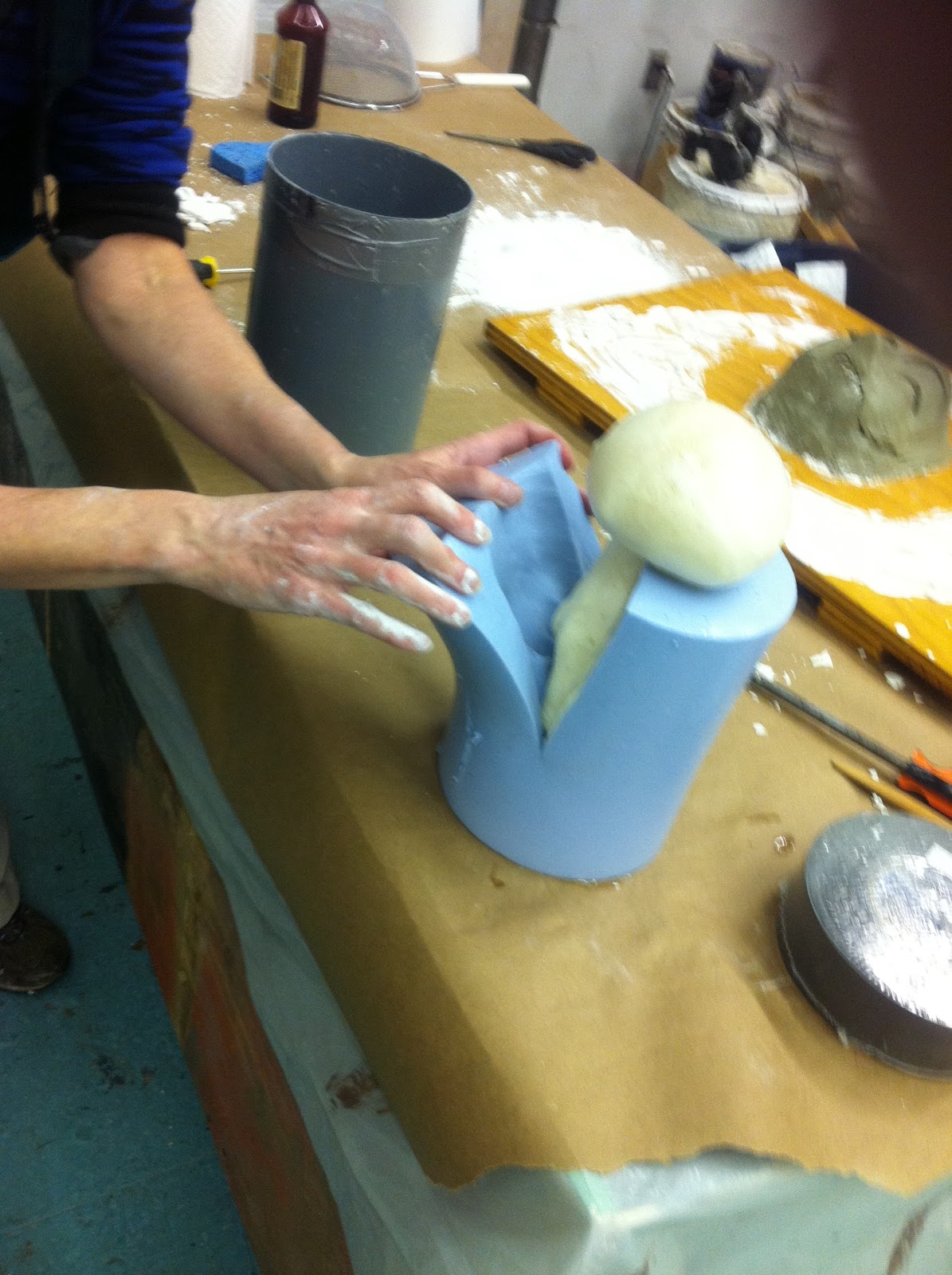 PUPPET CENTRAL Three Demos Alginate Mold, Foam Hand & Plaster One