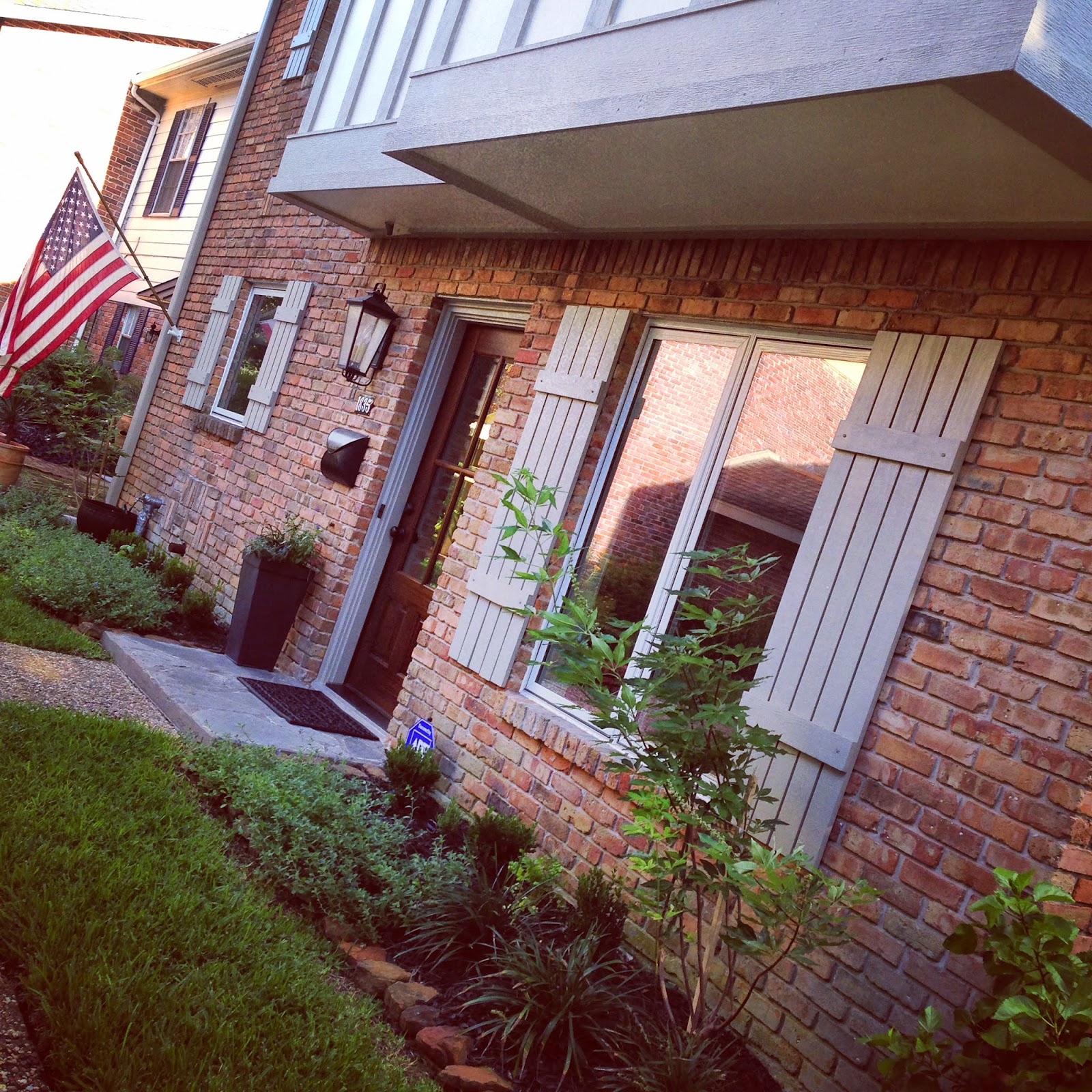 the little cottage on the pond&hellip; Adding corbels&hellip;