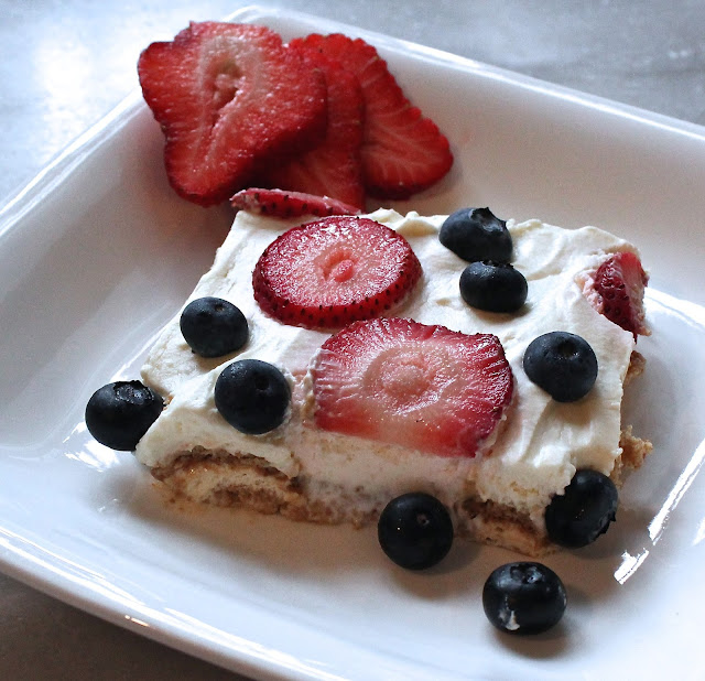 Hey, Mom! What's For Dinner? Ice Box Cheesecake with Berries
