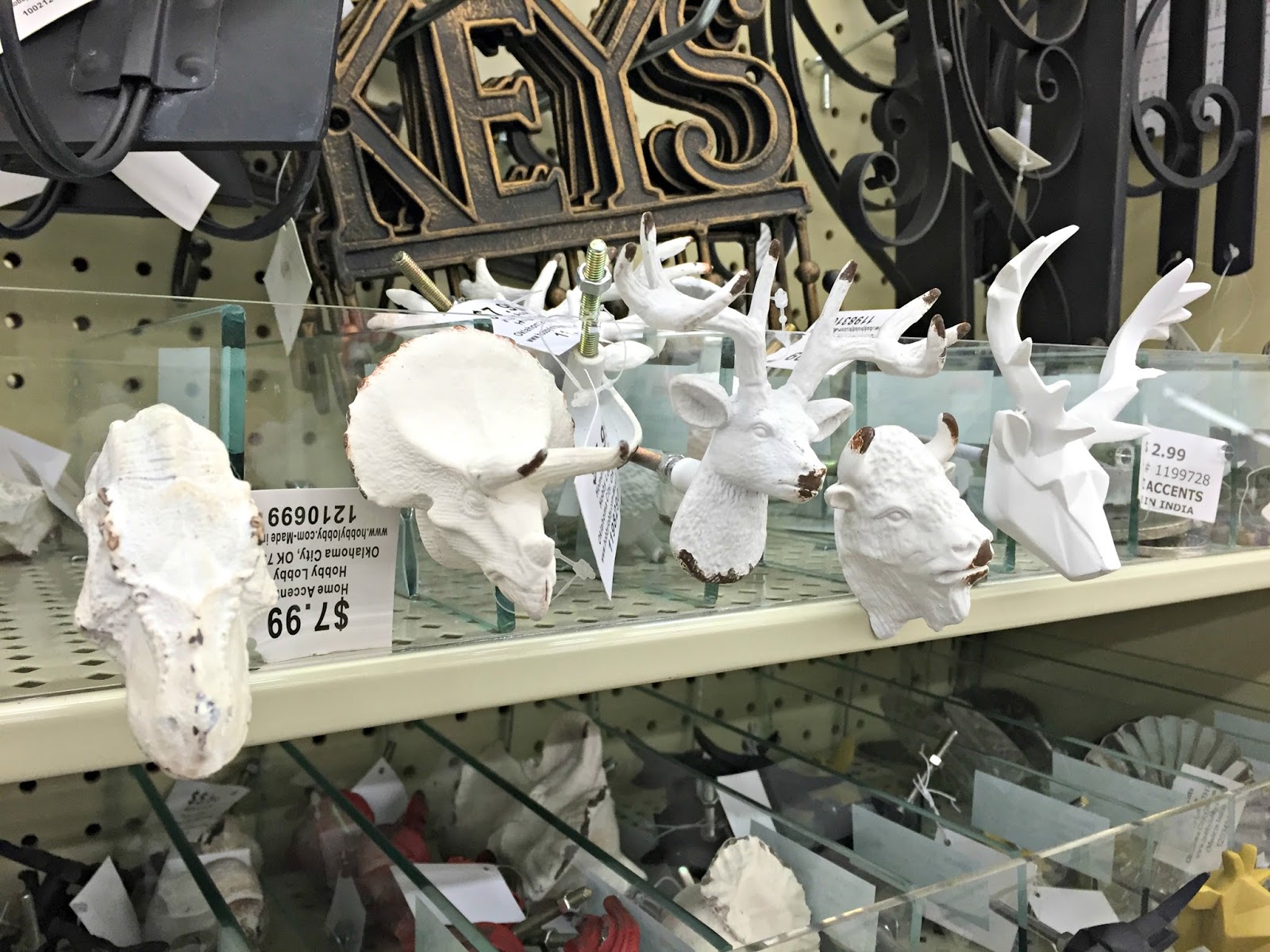 The Best Place To Find Beautiful Knobs And Pulls From