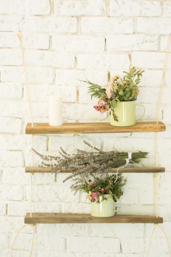 Estantería diy madera y cuerda