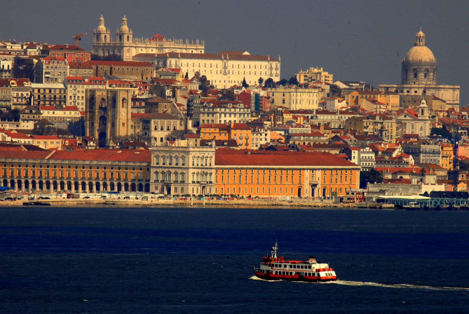 Viaje a... Lisboa, ¿te interesa? Viaje a... Lisboa, ¿te interesa?