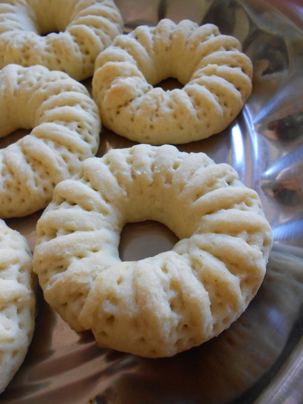 Algerian Sweets: Eid ul Fitr 2011 Edition - Confessions of 