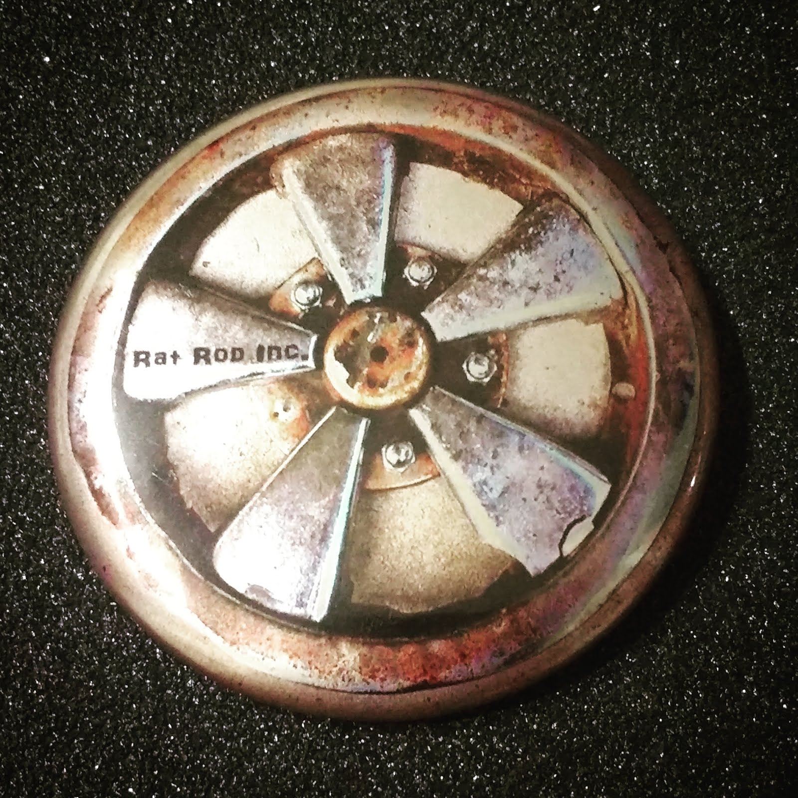 Click here to buy your Rat Rod Inc. pinback buttons.