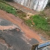 Tubulação da CAERN rompe na Felizardo Moura e saída da ZN vira um caos nesta manhã