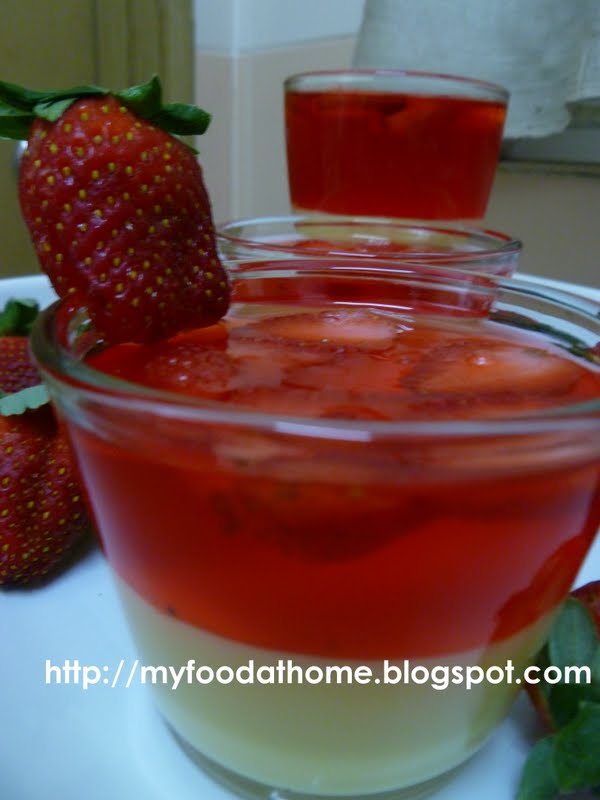 Strawberry Custard Jelly