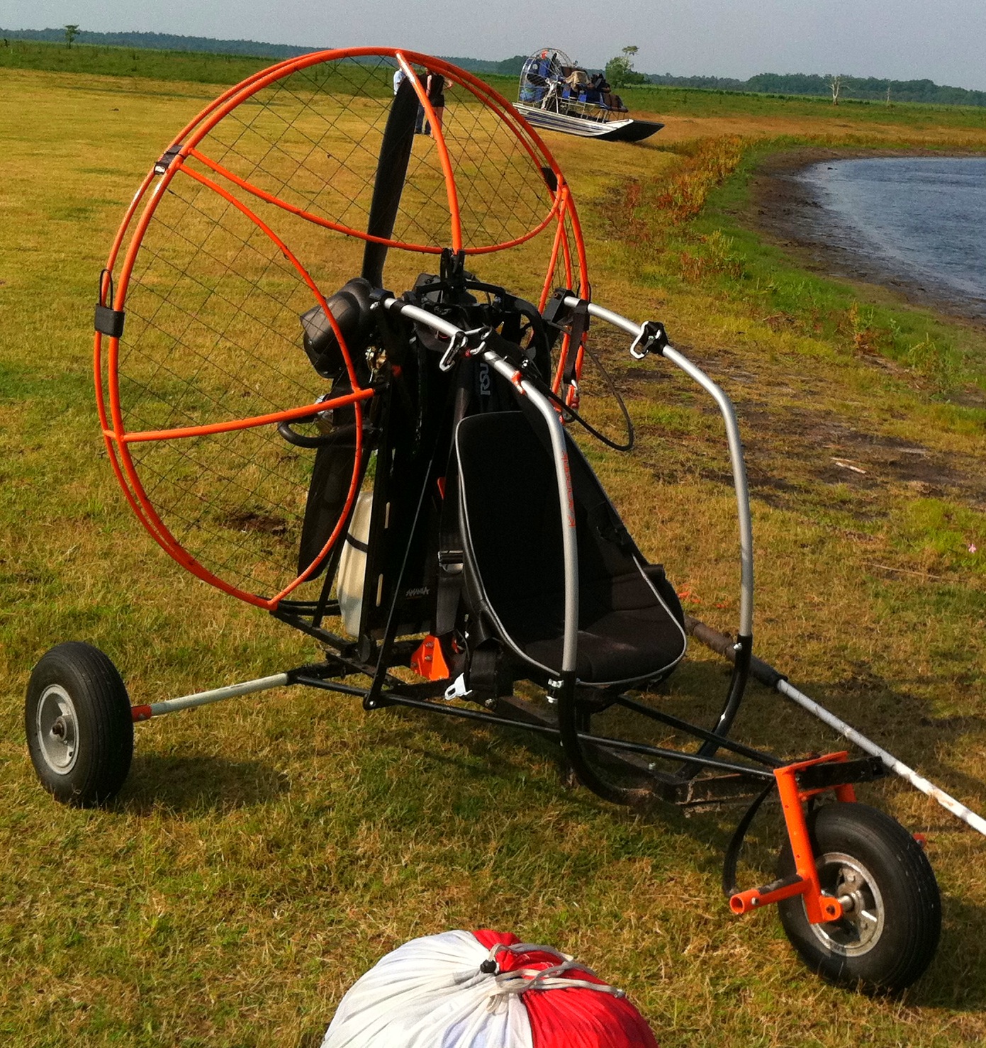 Powered Paragliding Kangook Paramotor Trike