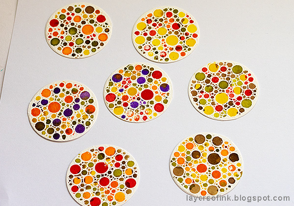 Layers of ink - Fox Watercolor Journal Tutorial by Anna-Karin Evaldsson, bubble circles