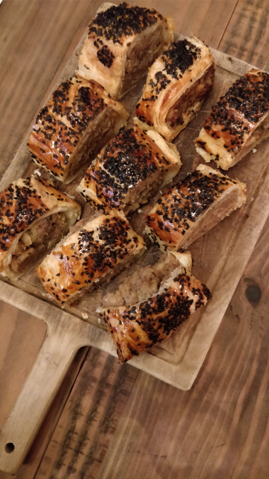 Sharing Dishes & Shuffleboard at The Vine, Kentish Town ShuffleNW5