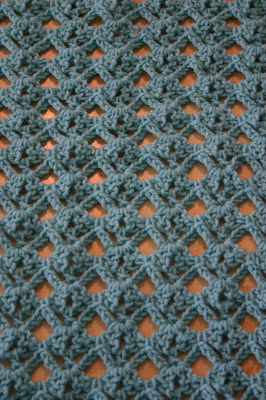 suziQcreations: Diamond Lace Stitch Tutorial