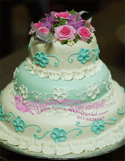WEDDING CAKE (STEAM BUTTERCREAM)