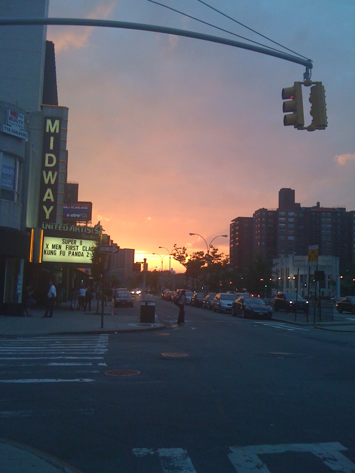 Edge of the City Queens Boulevard Winter Wander