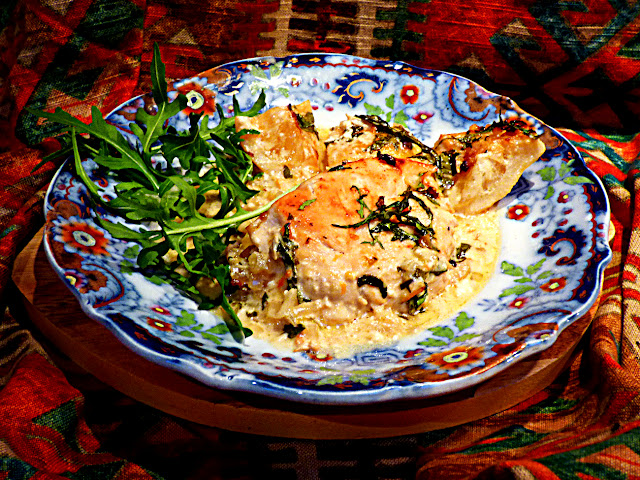 Chicken with ricotta, lemon and rocket