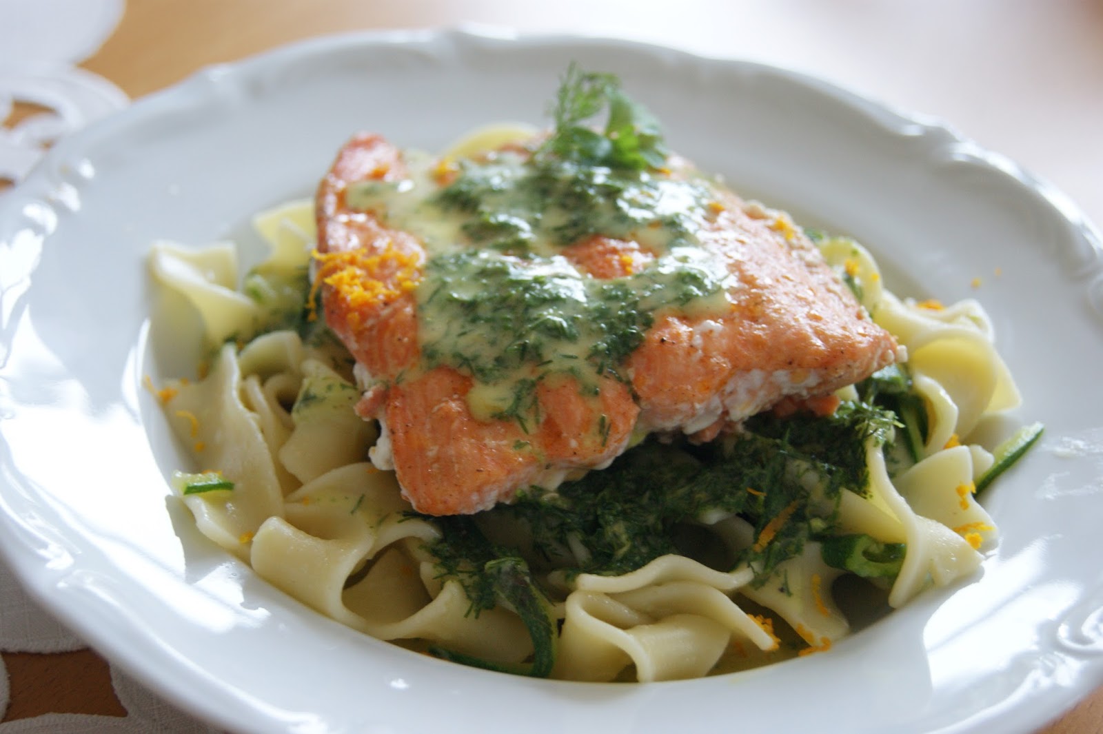 Lachs mit Dill - Orangen Nudeln - monis_paradise ♥