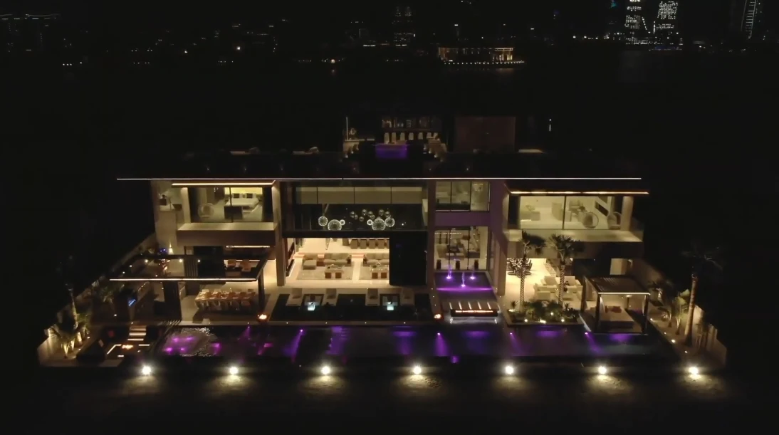 92 Interior Design Photos vs. ONE100, Palm Jumeirah Dubai Luxury Beach Mansion Tour